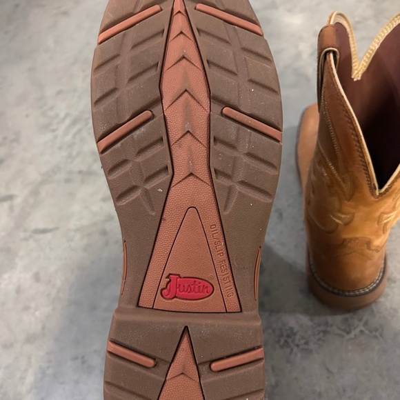 justin boots main image 5